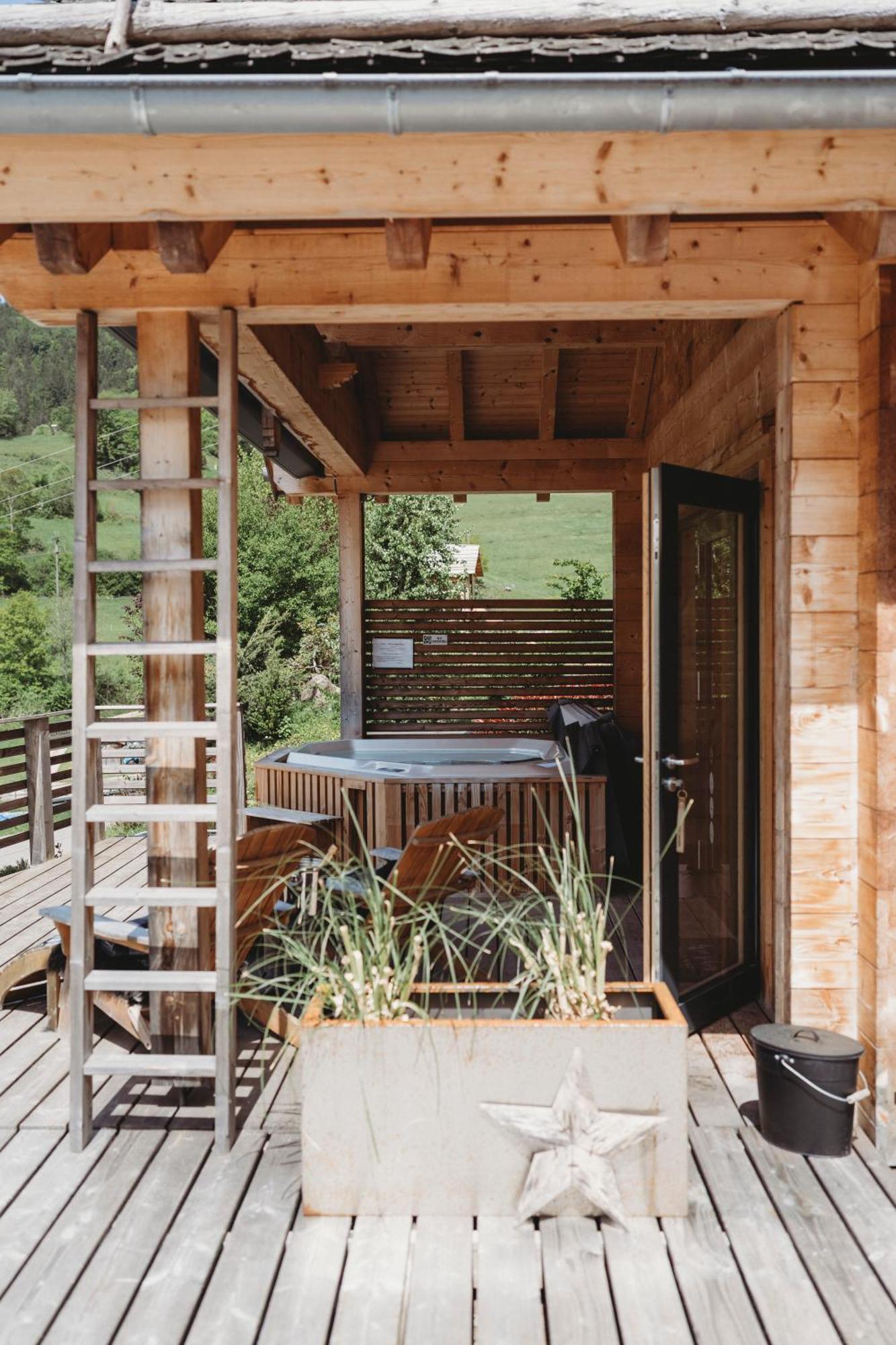 Lieblingsort - Schwarzwald Chalet Lodges Neuenweg Bagian luar foto
